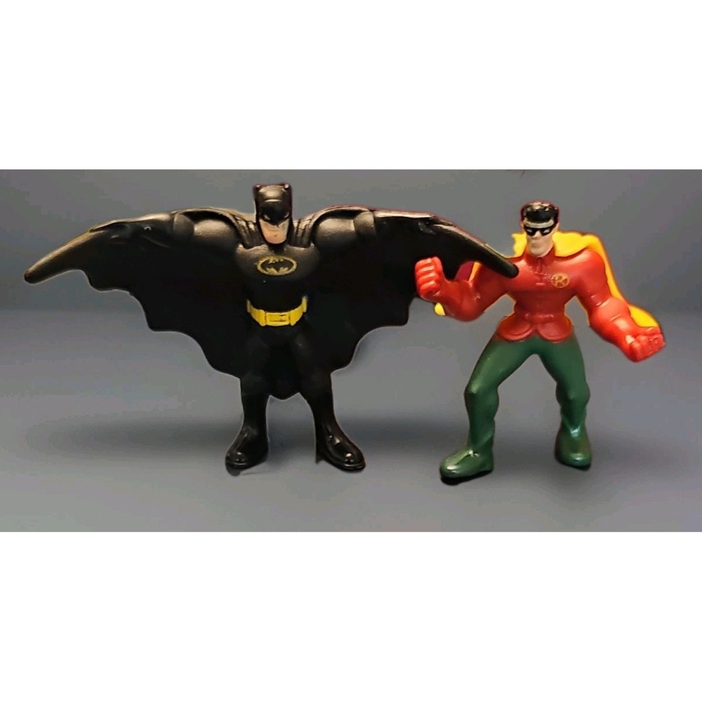 2011 BATMAN THE BRAVE AND THE BOLD MCDONALDS HAPPY MEAL TOYS BATMAN + ROBIN